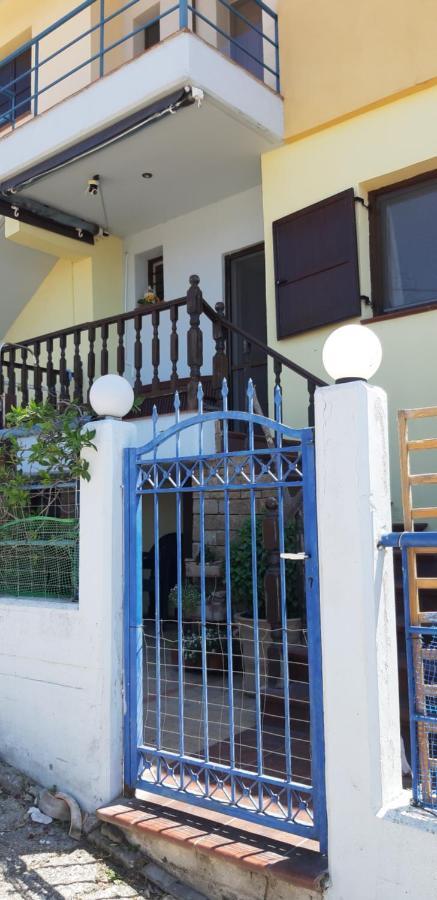 Hill Blue Apartment Nikiti  Exterior photo